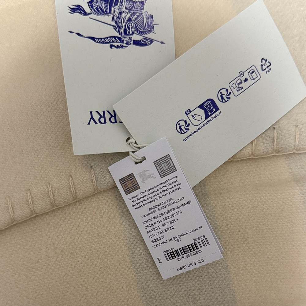 Burberry Throw and Pillow set - Picture 2 of 9